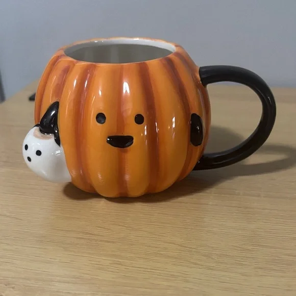 Target Pumpkin Shaped Mug with Ghost Accent - Picture 1 of 6